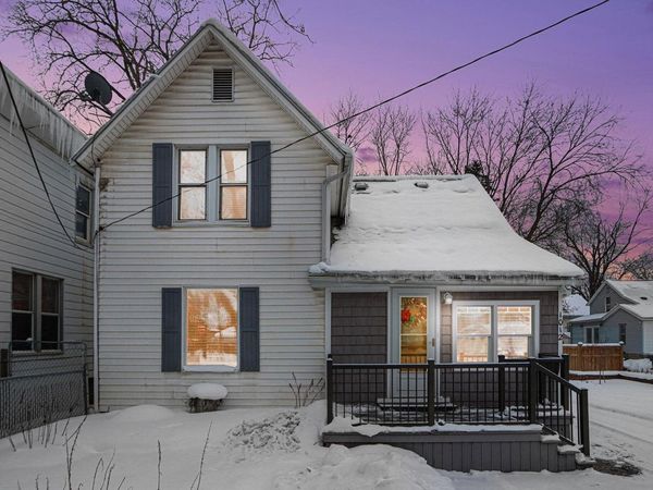 1012 Mills Street, Kalamazoo, MI 49001