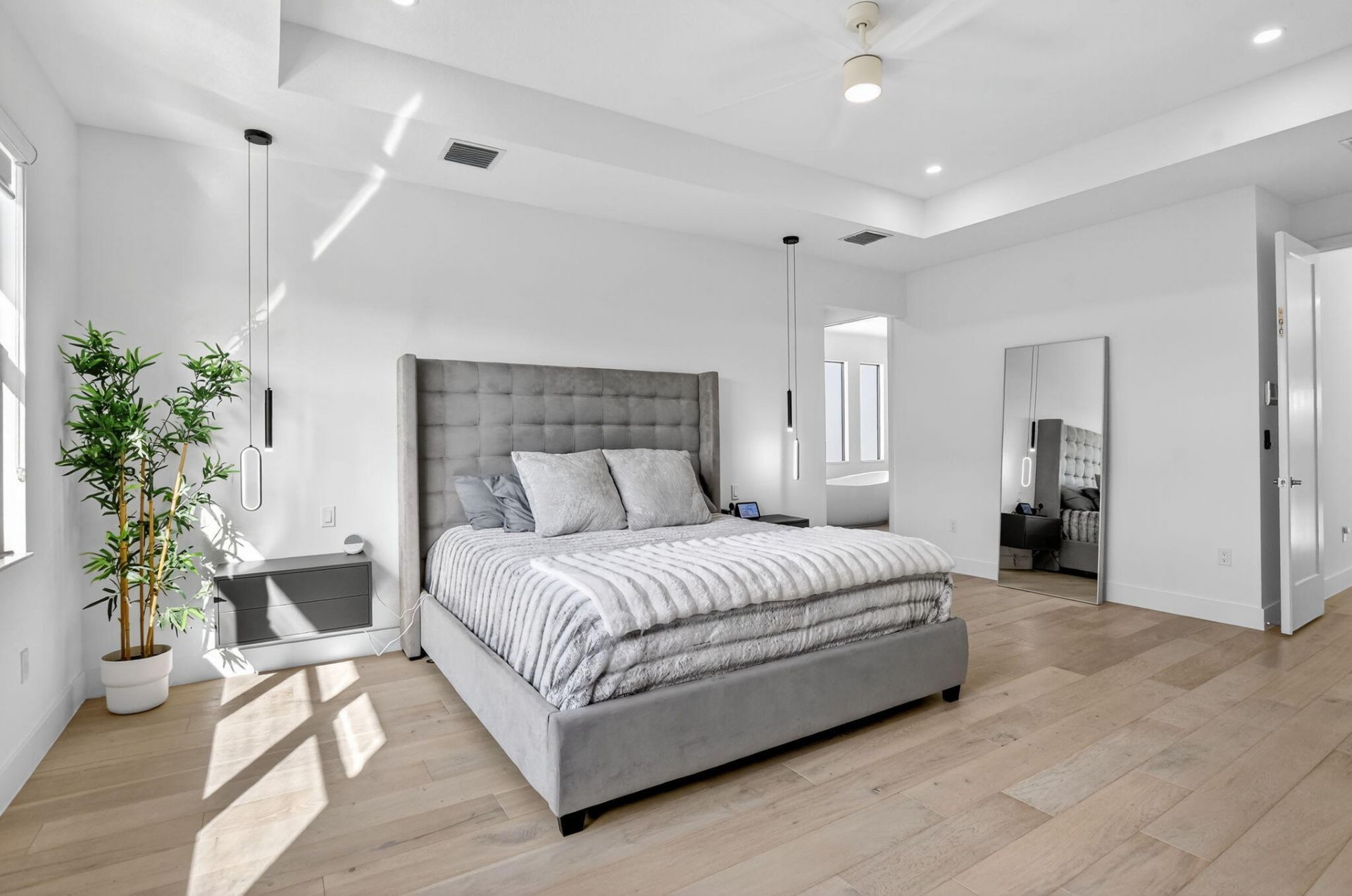 8366 Essex Country Club Drive, Boca Raton, FL 33434 Photo