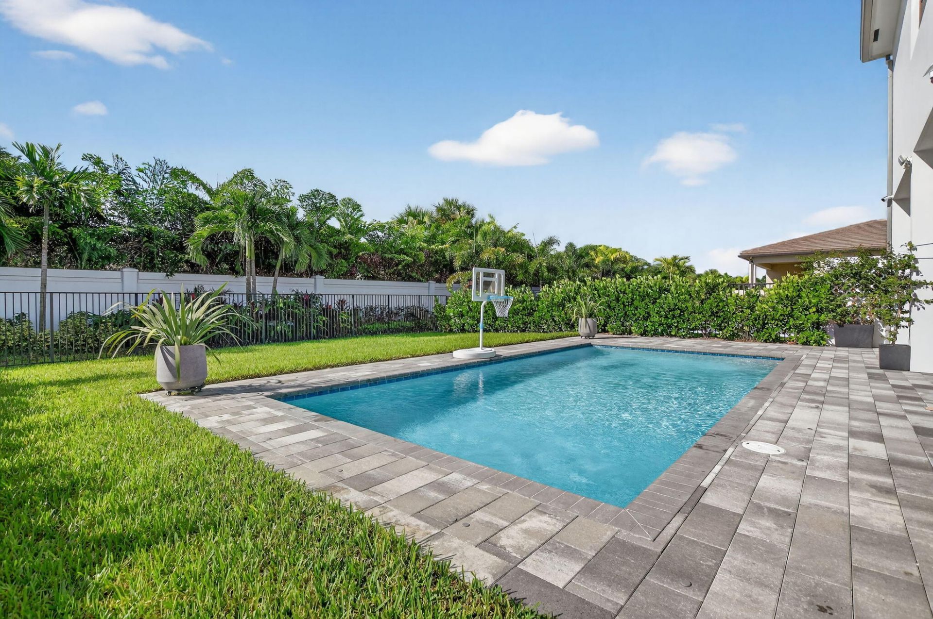 8366 Essex Country Club Drive, Boca Raton, FL 33434 Photo