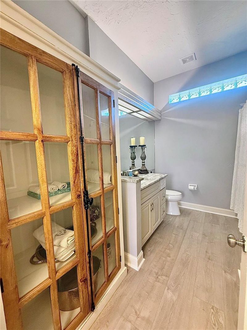 405 Wellington Court, Venice, FL 34292 Photo