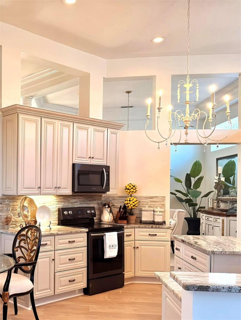 405 Wellington Court, Venice, FL 34292 Photo