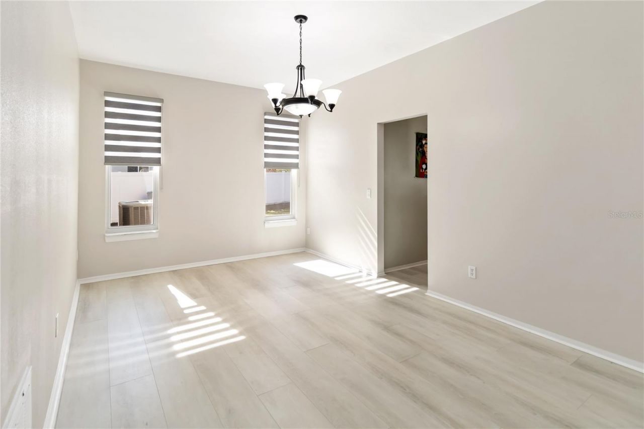 13600 Bluemoon Court, Orlando, FL 32828 Photo