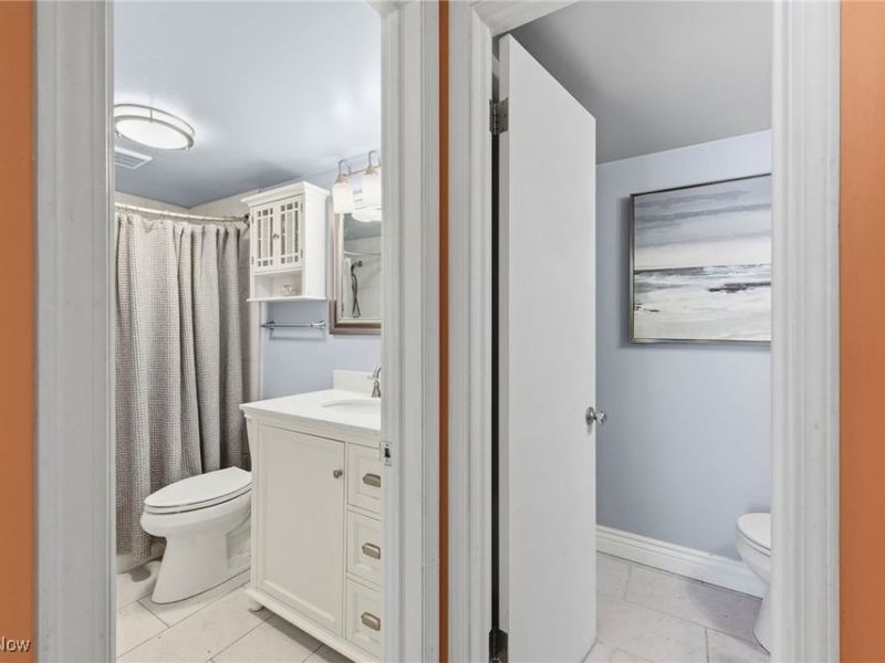 6930 Carriage Hill Drive, Unit 101, Brecksville, OH 44141 Photo 14