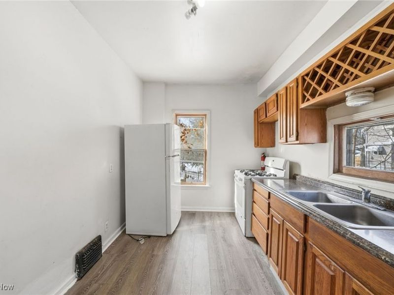 333 Lloyd Street, Akron, OH 44301 Photo 28