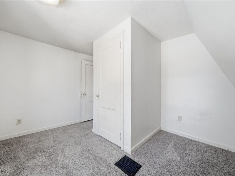 333 Lloyd Street, Akron, OH 44301 Photo 38