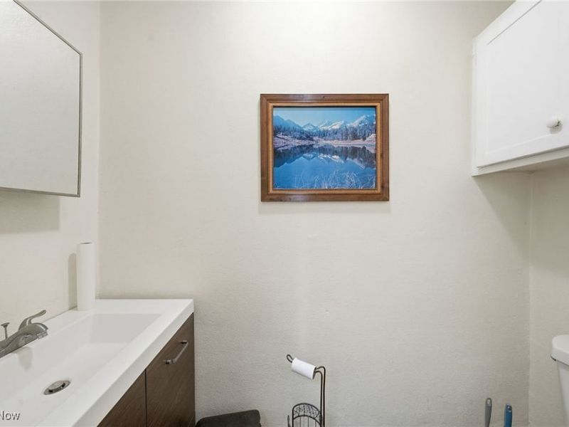 1014 Kenmore Boulevard, Akron, OH 44314 Photo 13