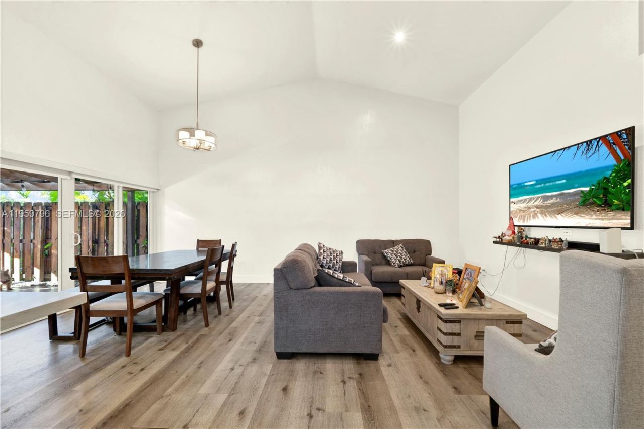 14600 SW 124th Pl, Miami, FL 33186 Photo