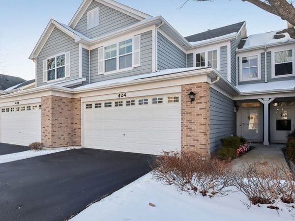 424 Acushnet Street, Elgin, IL 60124