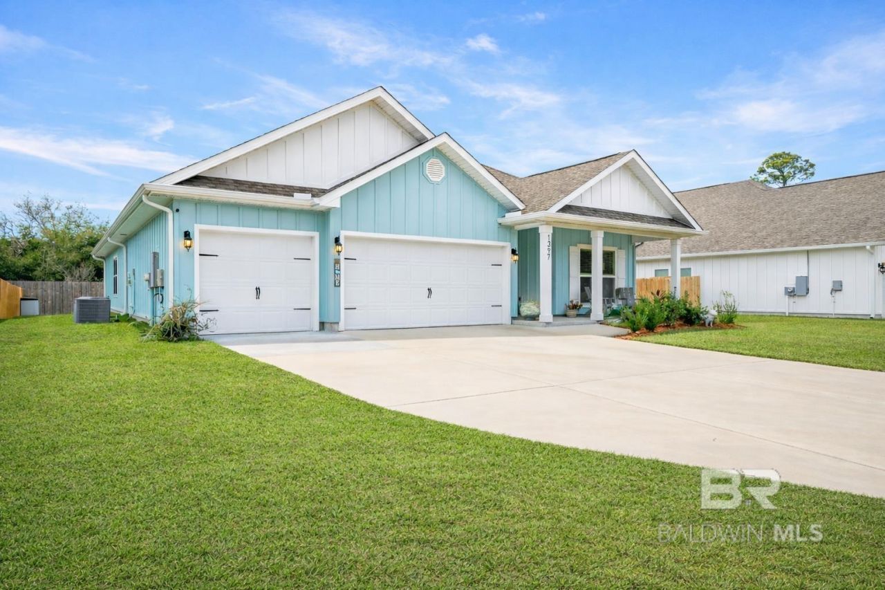 1397 Holland Street, Gulf Shores, AL 36542 Main Photo