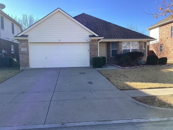4608 Wolf Ridge Way, Fort Worth, TX 76244