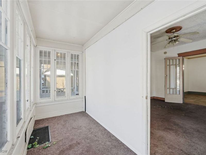 604 E Buchtel Avenue, Akron, OH 44304 Photo 11