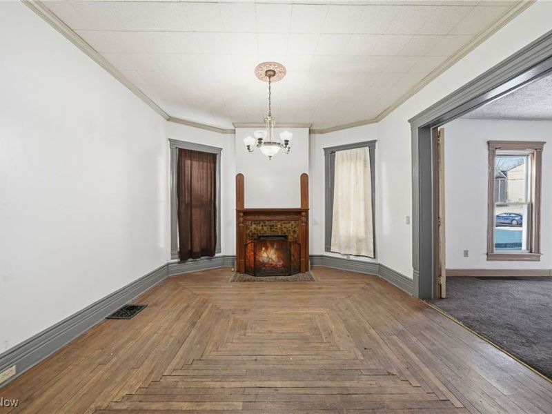 604 E Buchtel Avenue, Akron, OH 44304 Photo 12