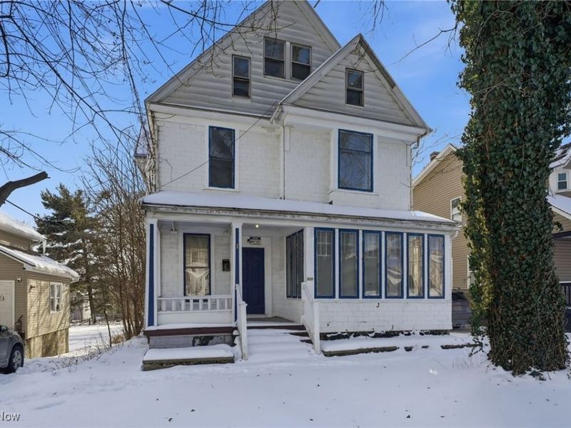 604 E Buchtel Avenue, Akron, OH 44304 Photo 2