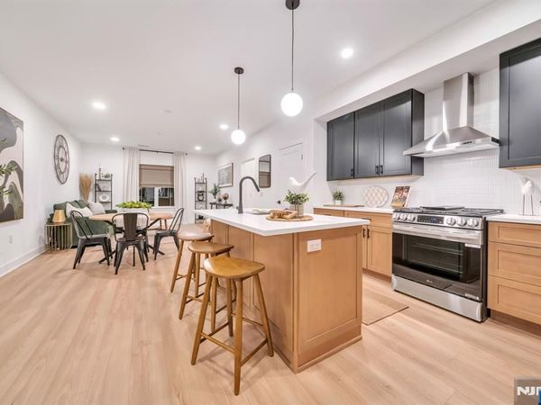 104 Encampment, Montville Township, NJ 07082