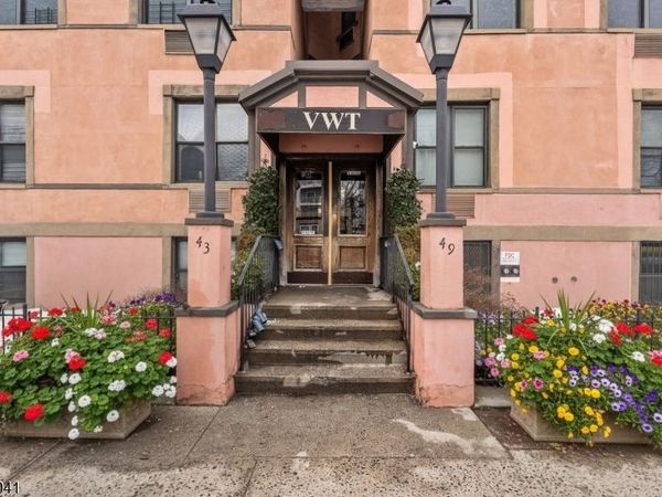 43 Van Wagenen Ave, Jersey, NJ 07306