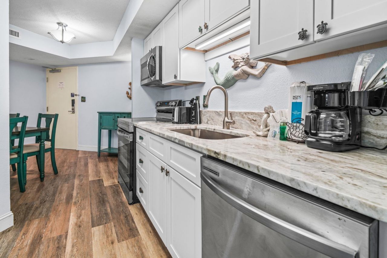 504 N Ocean Blvd. Photo 14