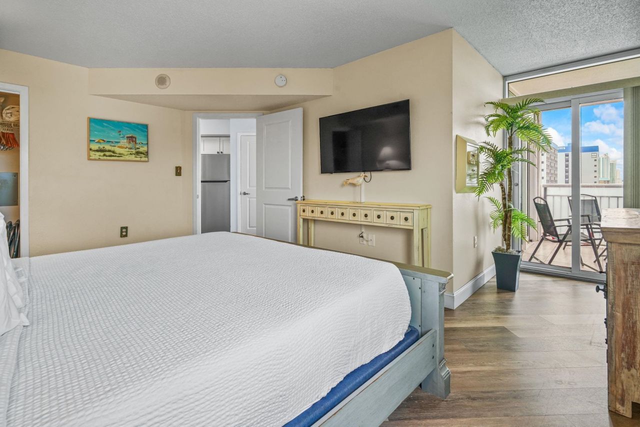 504 N Ocean Blvd. Photo 20