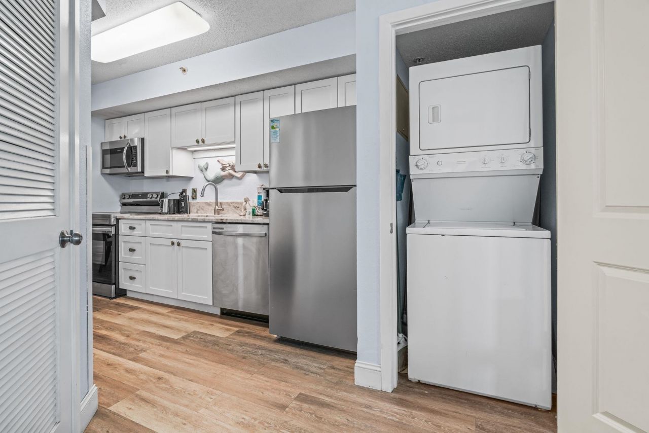 504 N Ocean Blvd. Photo 23