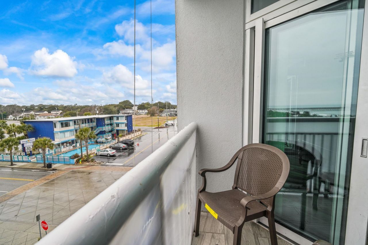 504 N Ocean Blvd. Photo 9