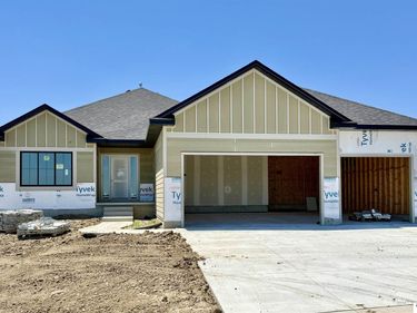 2205 S 96 Street, Lincoln, NE 68520