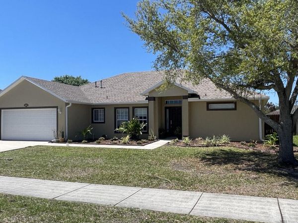 2028 Gloria Circle NE, Palm Bay, FL 32905
