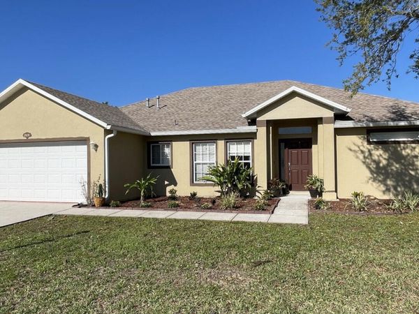 2028 Gloria Circle NE, Palm Bay, FL 32905