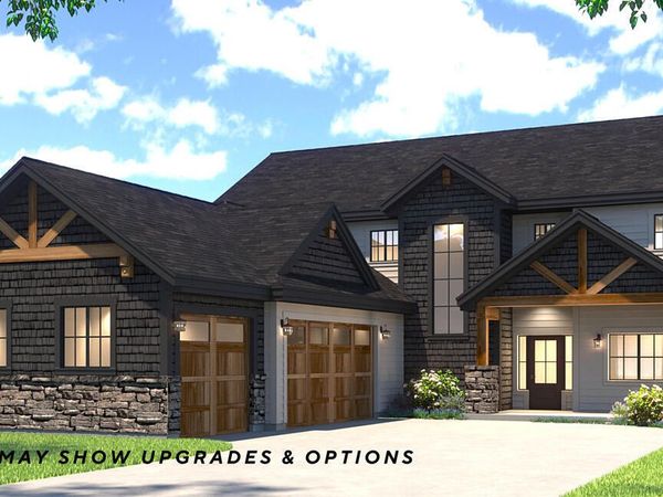 995 E STEEPLE CHASE RD, Hayden, ID 83835