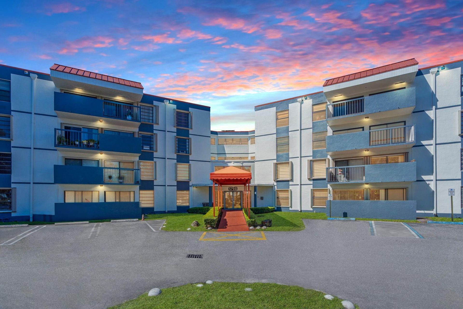 5700 SW 127th Ave, Unit 1304, Miami, FL 33183 Main Photo