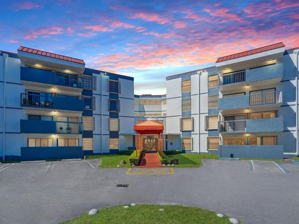 5700 SW 127th Ave, Unit 1304, Miami, FL 33183