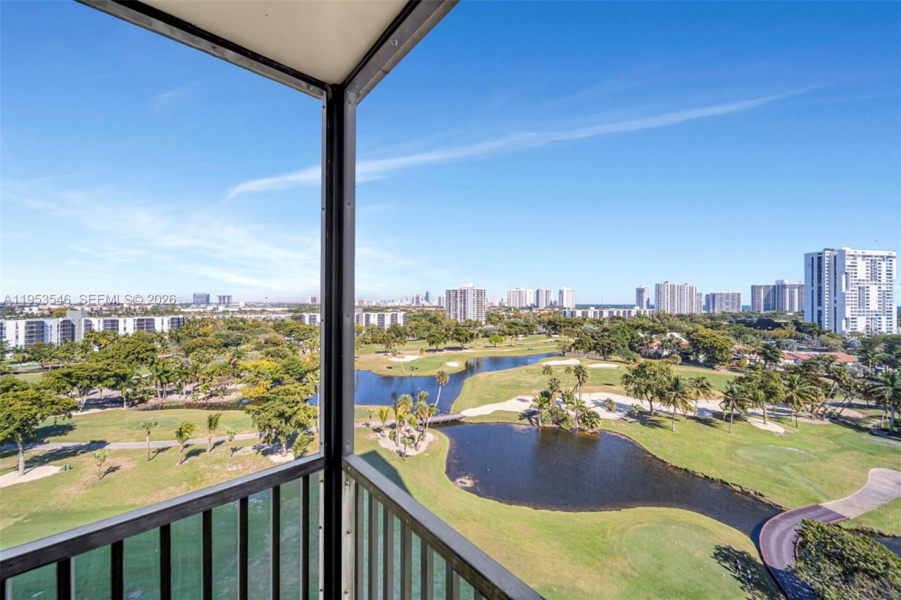 20379 W Country Club Dr, Unit 1232, Aventura, FL 33180 Photo