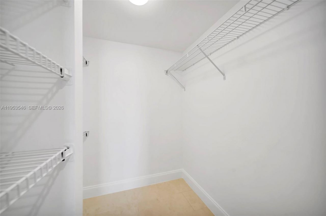 20379 W Country Club Dr, Unit 1232, Aventura, FL 33180 Photo