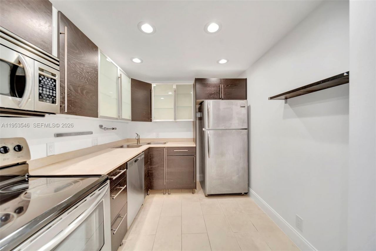 20379 W Country Club Dr, Unit 1232, Aventura, FL 33180 Photo