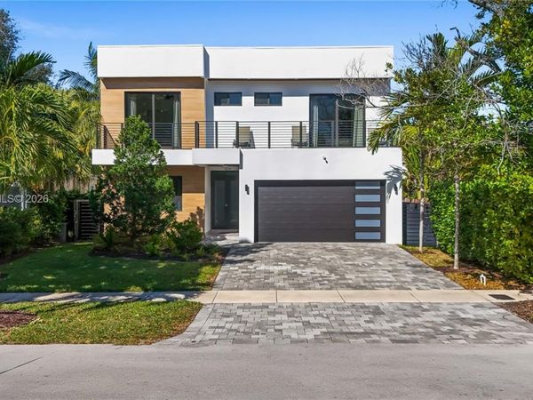 1629 NE 4th Pl, Fort Lauderdale, FL 33301