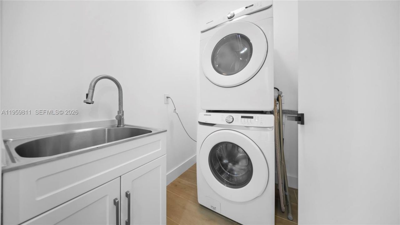 1629 NE 4th Pl, Fort Lauderdale, FL 33301 Photo