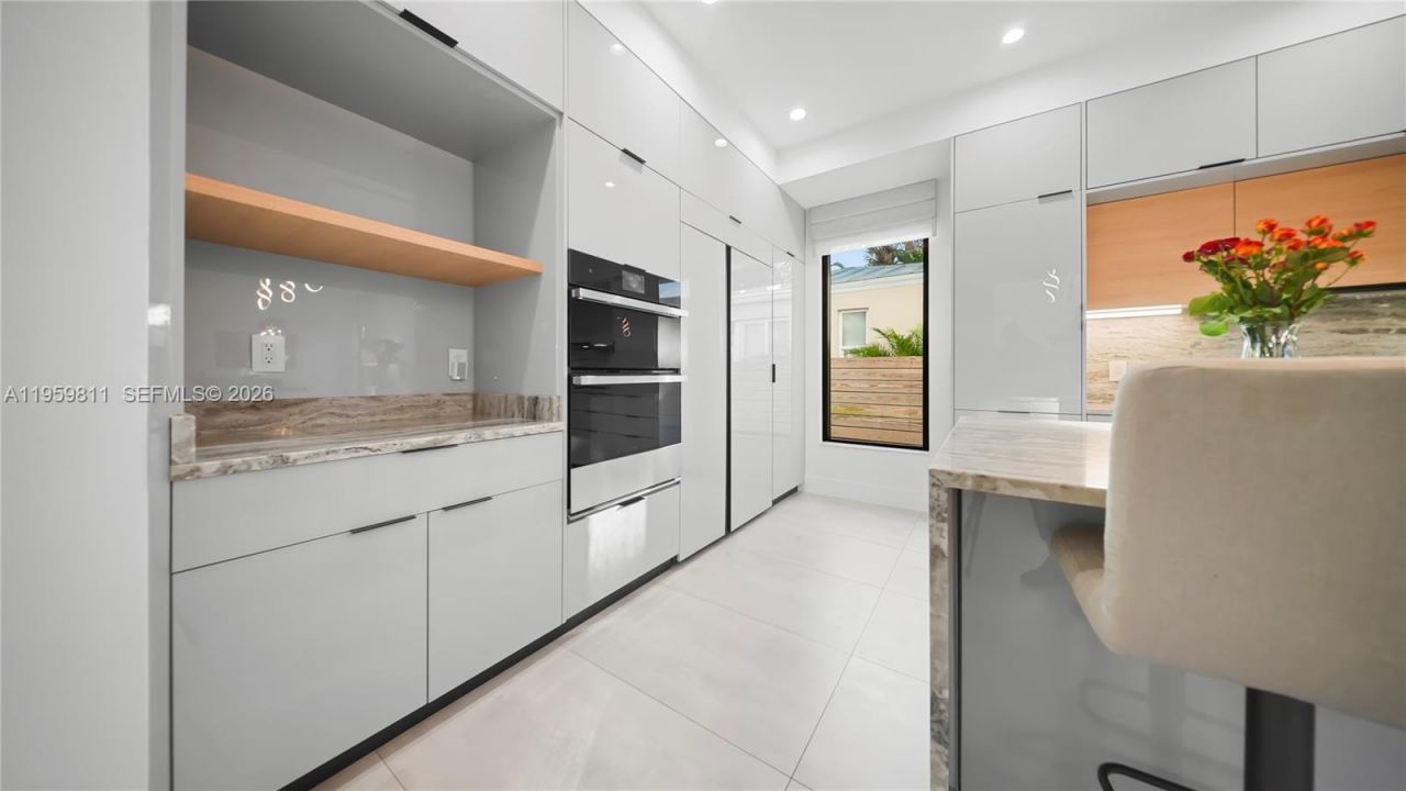 1629 NE 4th Pl, Fort Lauderdale, FL 33301 Photo