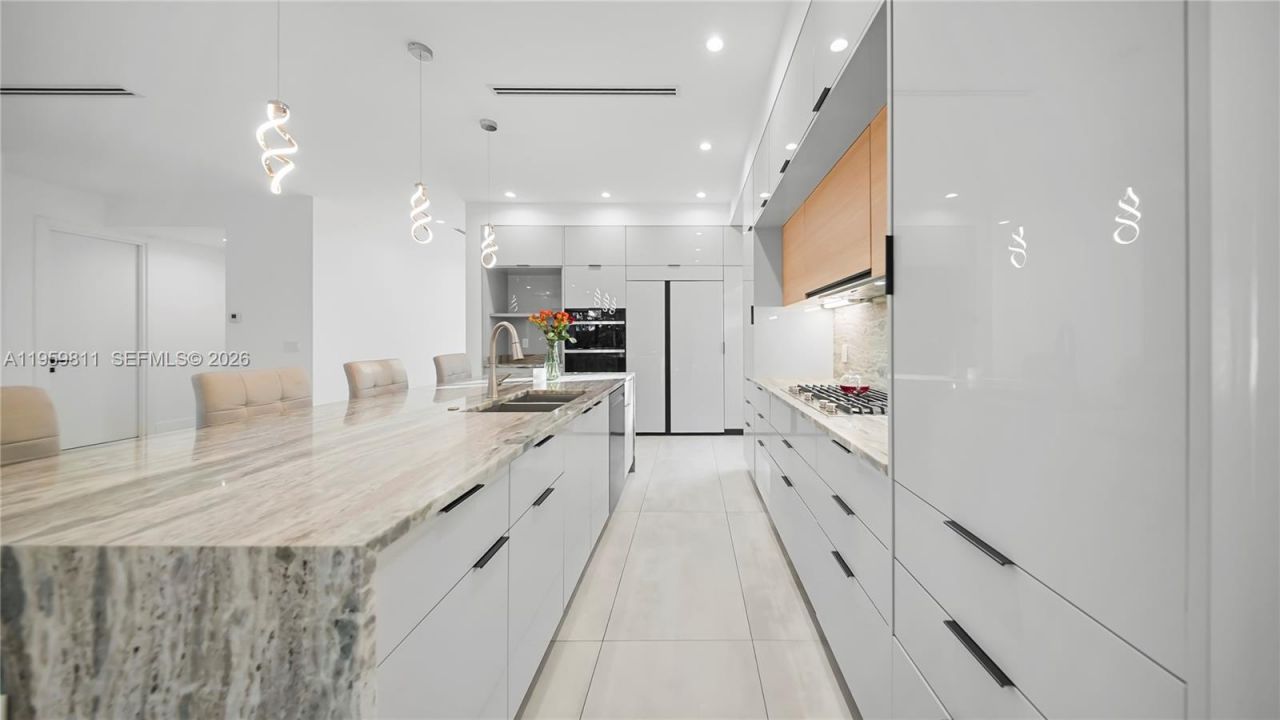 1629 NE 4th Pl, Fort Lauderdale, FL 33301 Photo