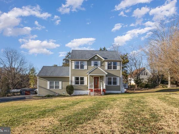 2 PLEASURE CT, STAFFORD, VA 22556