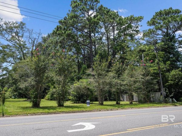 1 Hand Avenue, Bay Minette, AL 36507