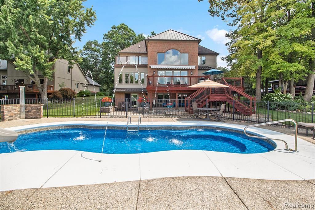 4973 Parview Drive, Independence Township, MI 48346 Main Photo