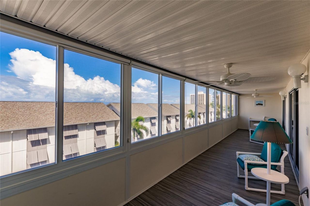 1055 W Peppertree Drive, Unit 302AA, Sarasota, FL 34242 Photo