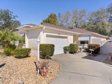 1025 AVALON AVENUE, THE VILLAGES, FL 32159