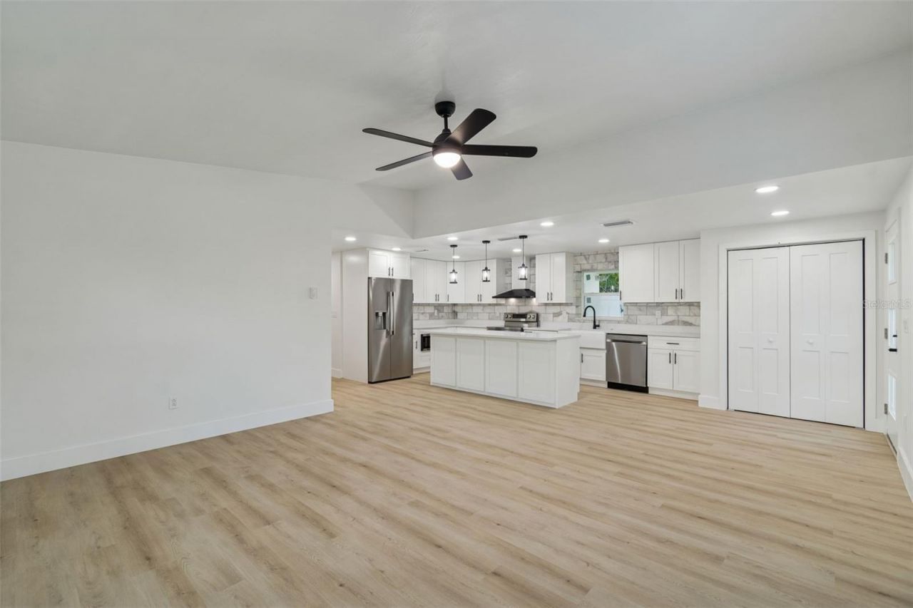 224 Timberlane Drive, Palm Harbor, FL 34683 Photo