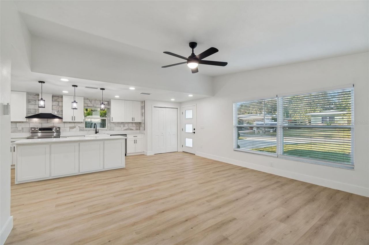 224 Timberlane Drive, Palm Harbor, FL 34683 Photo