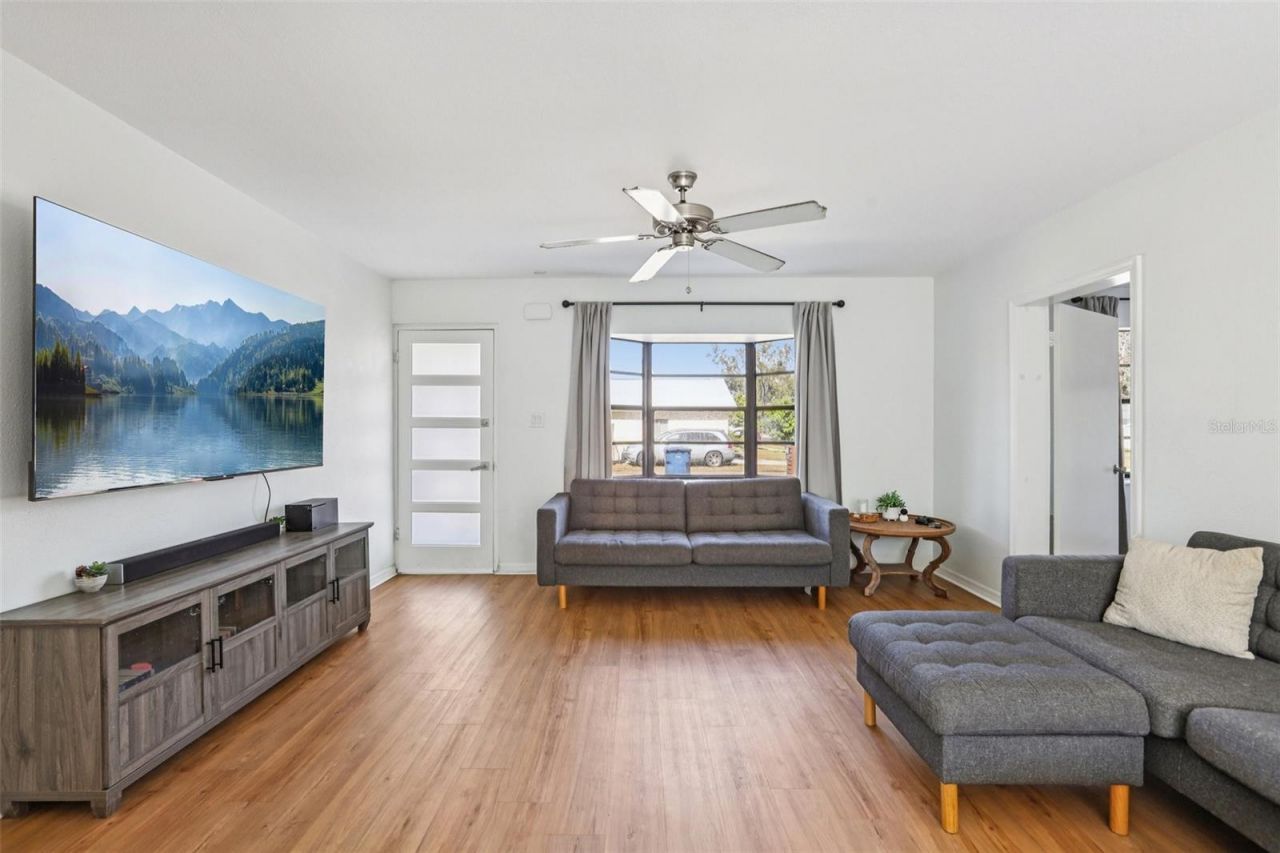 4432 W Mccoy Street, Tampa, FL 33616 Photo