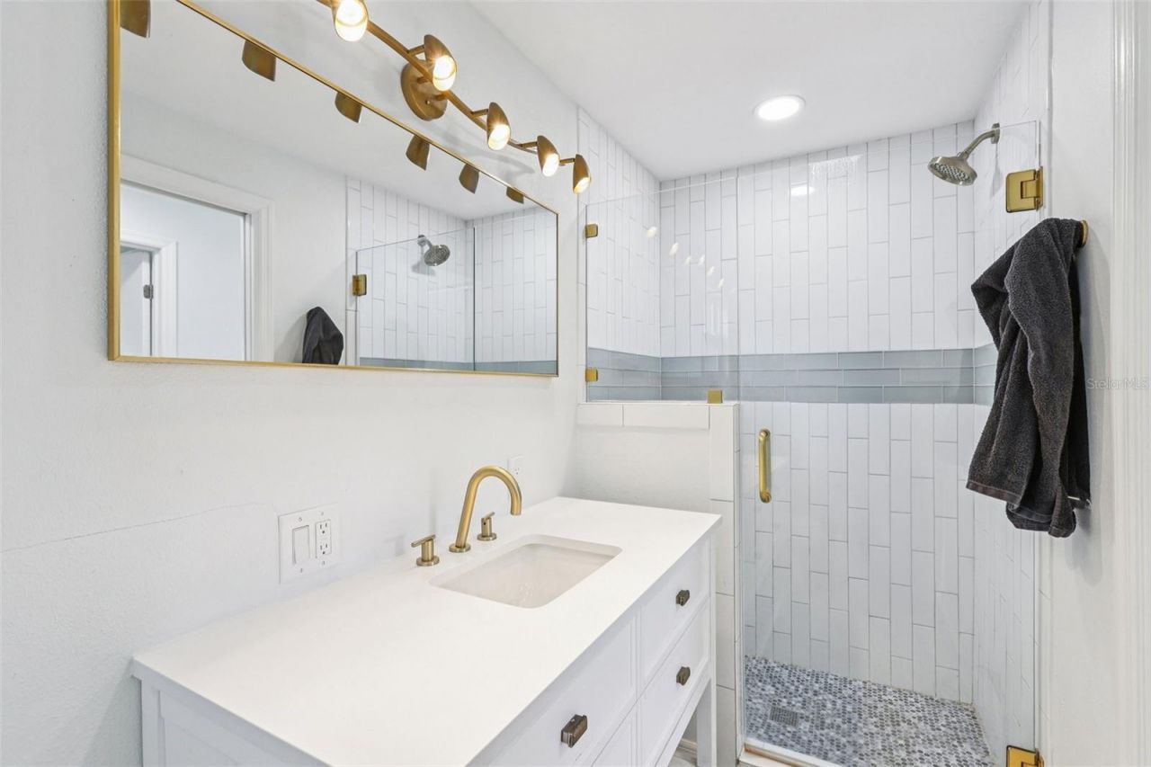 4432 W Mccoy Street, Tampa, FL 33616 Photo