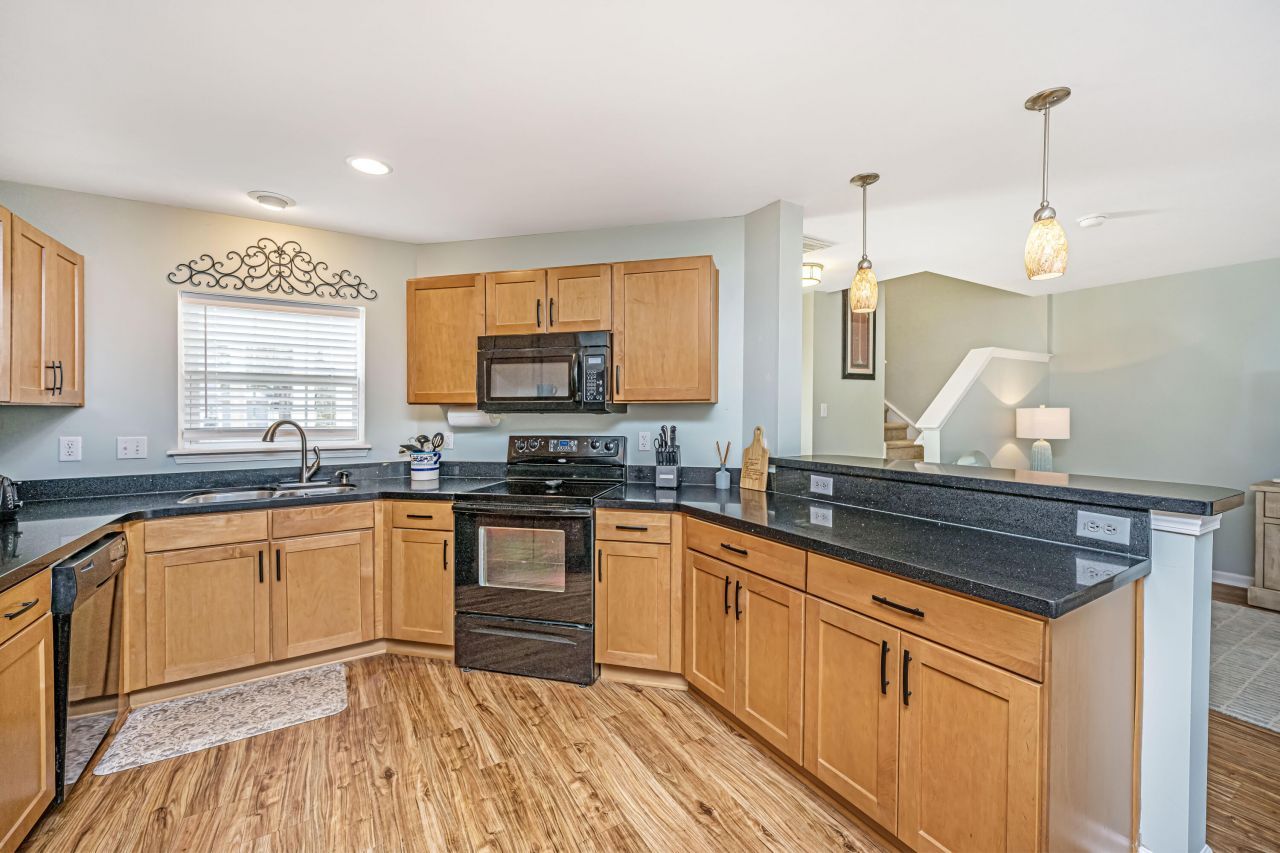 5150 Trump Street Photo 17