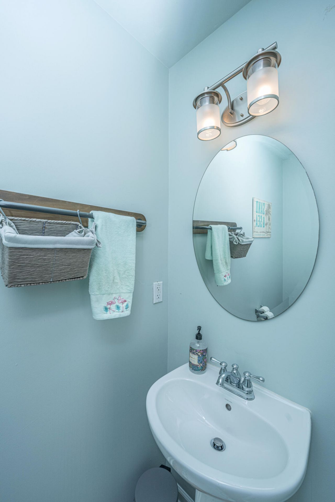 5150 Trump Street Photo 19