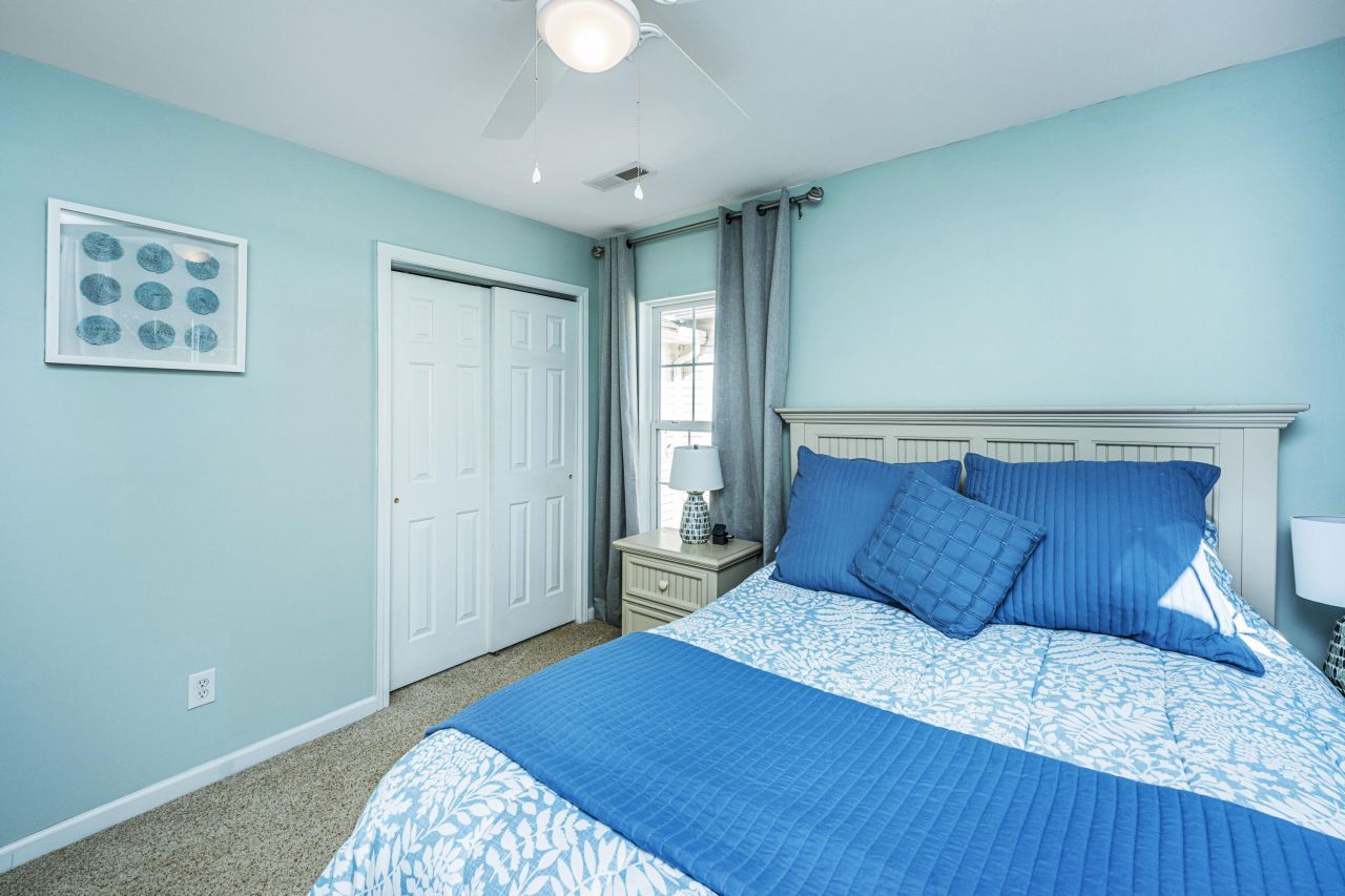 5150 Trump Street Photo 27