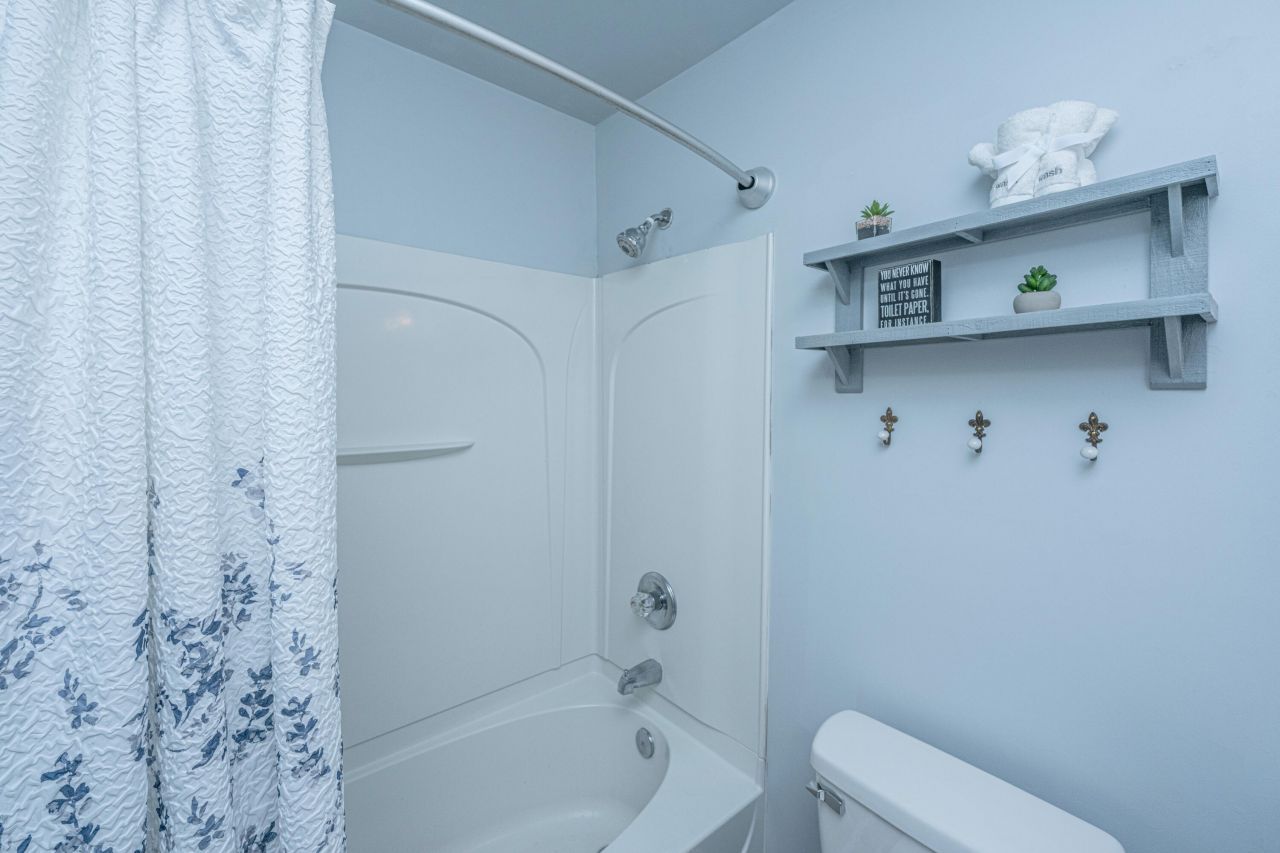 5150 Trump Street Photo 33