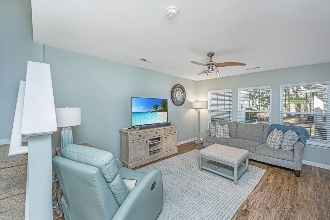 5150 Trump Street Photo 7